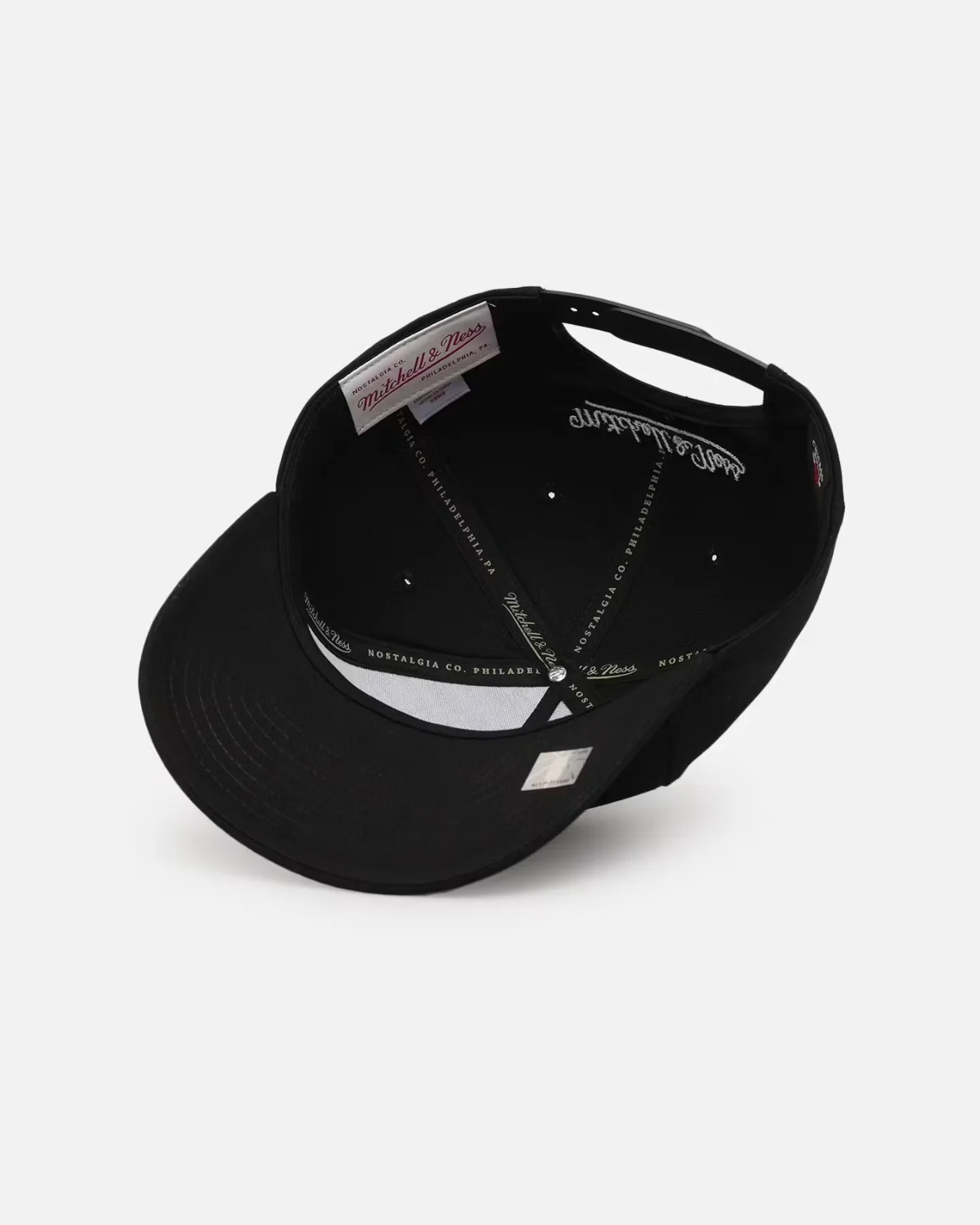 NBA Team Colour Logo Cap - Chicago Bulls - Hat - Adult - OSFM - Image 6