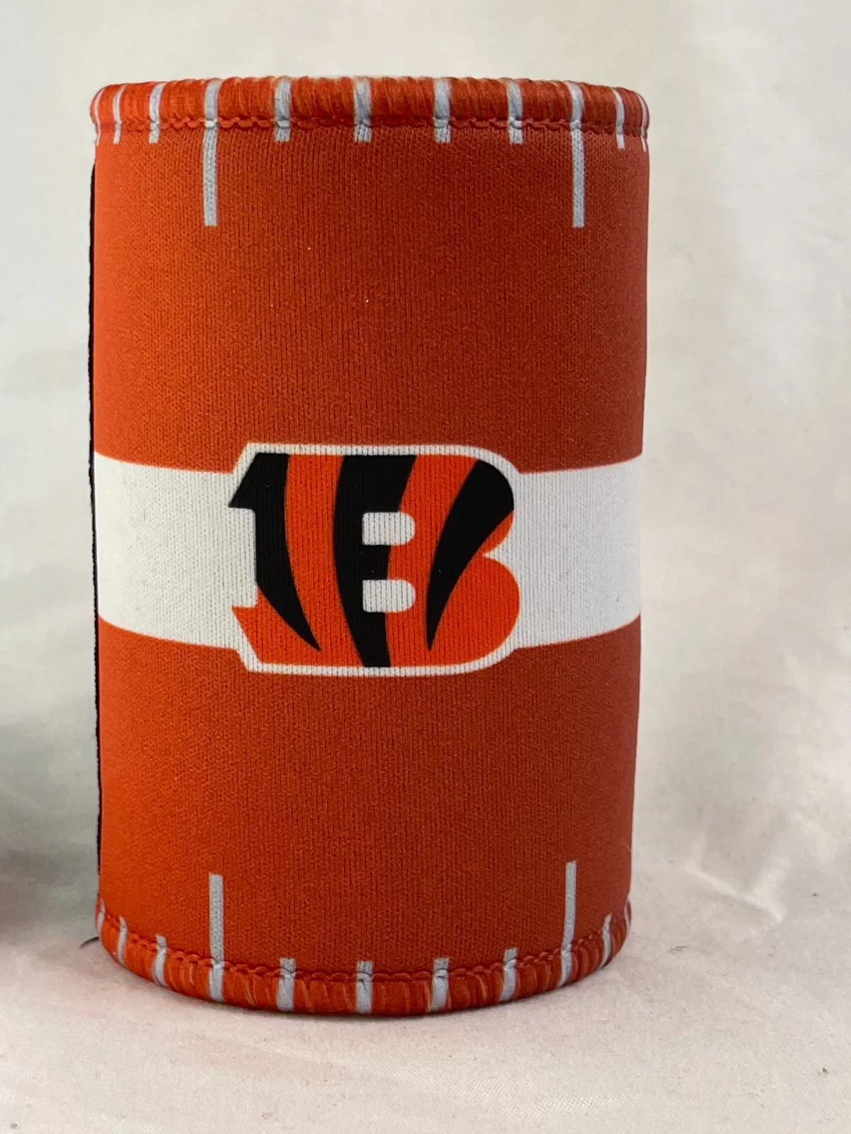 NFL Stubby Cooler - Cleveland Browns - Can Cooler - Drink - Rubber Base