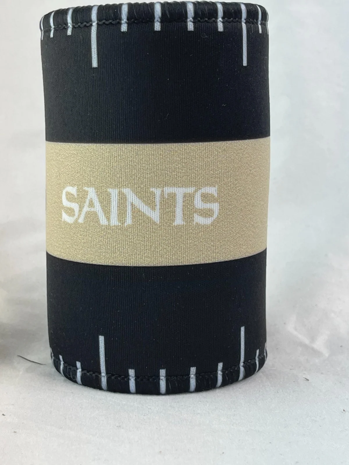 NFL Stubby Cooler - New Orleans Saints - Can Cooler - Drink - Rubber Base - Image 2