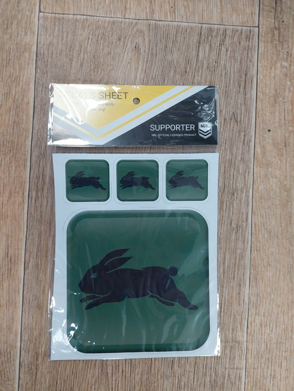 NRL App Stricker Decal Set - South Sydney Rabbitohs - 13x13CM Large 4x4CM NEW - Image 2